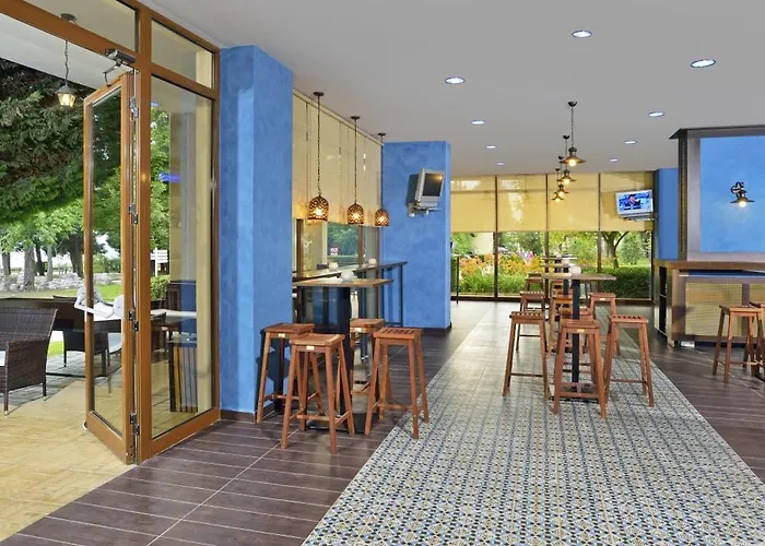 Sol By Melia Nessebar Bay All Inclusive אתר נופש