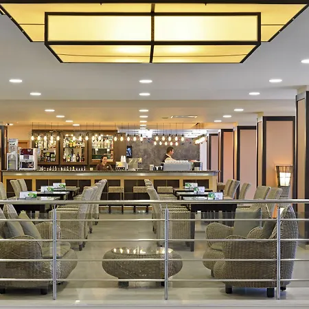 Sol Bay منتجع 4*