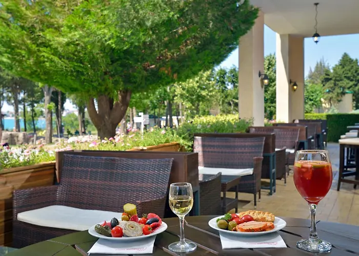 Sol By Melia Nessebar Bay All Inclusive Resort 4*